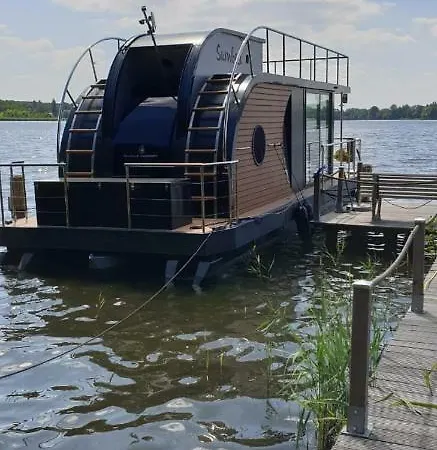 Hausboot Sambesi * Kablow
